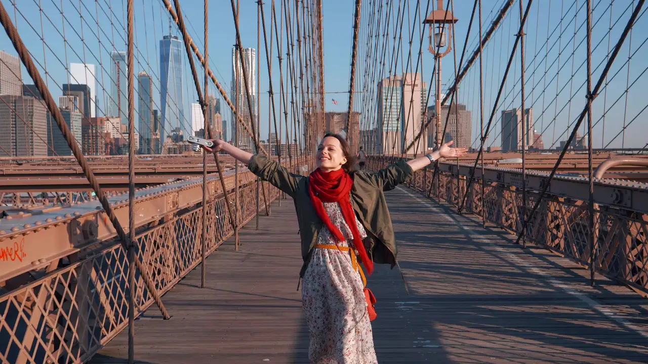 mujer feliz new york mujer feliz new york